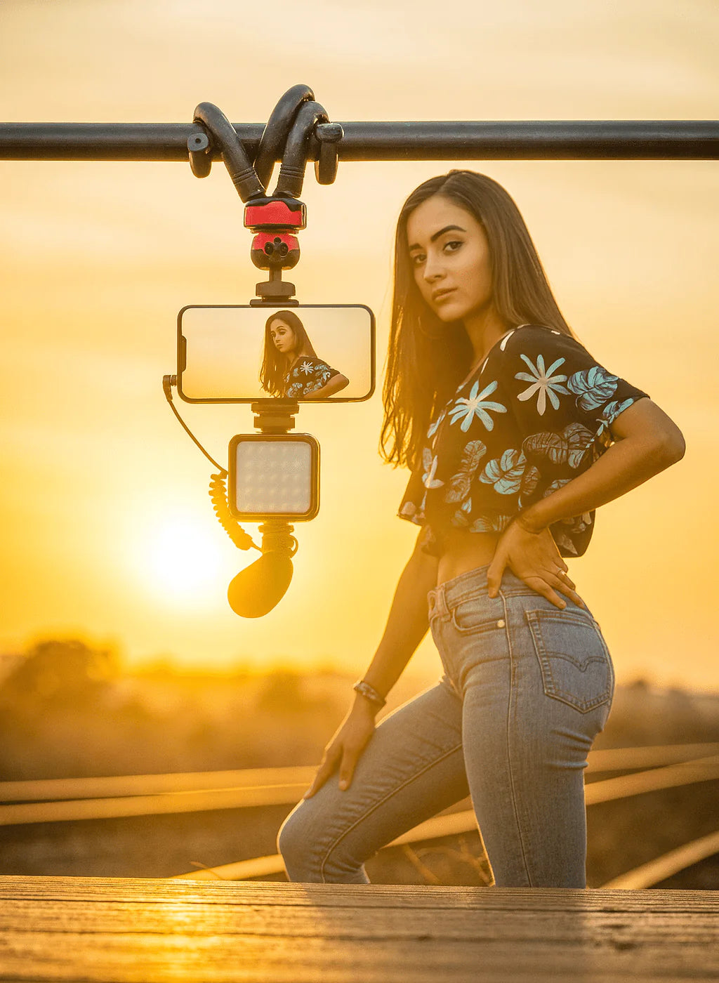 Professional Video-Making Kit | LED Ring Light, Microphone & Flexible Tripod