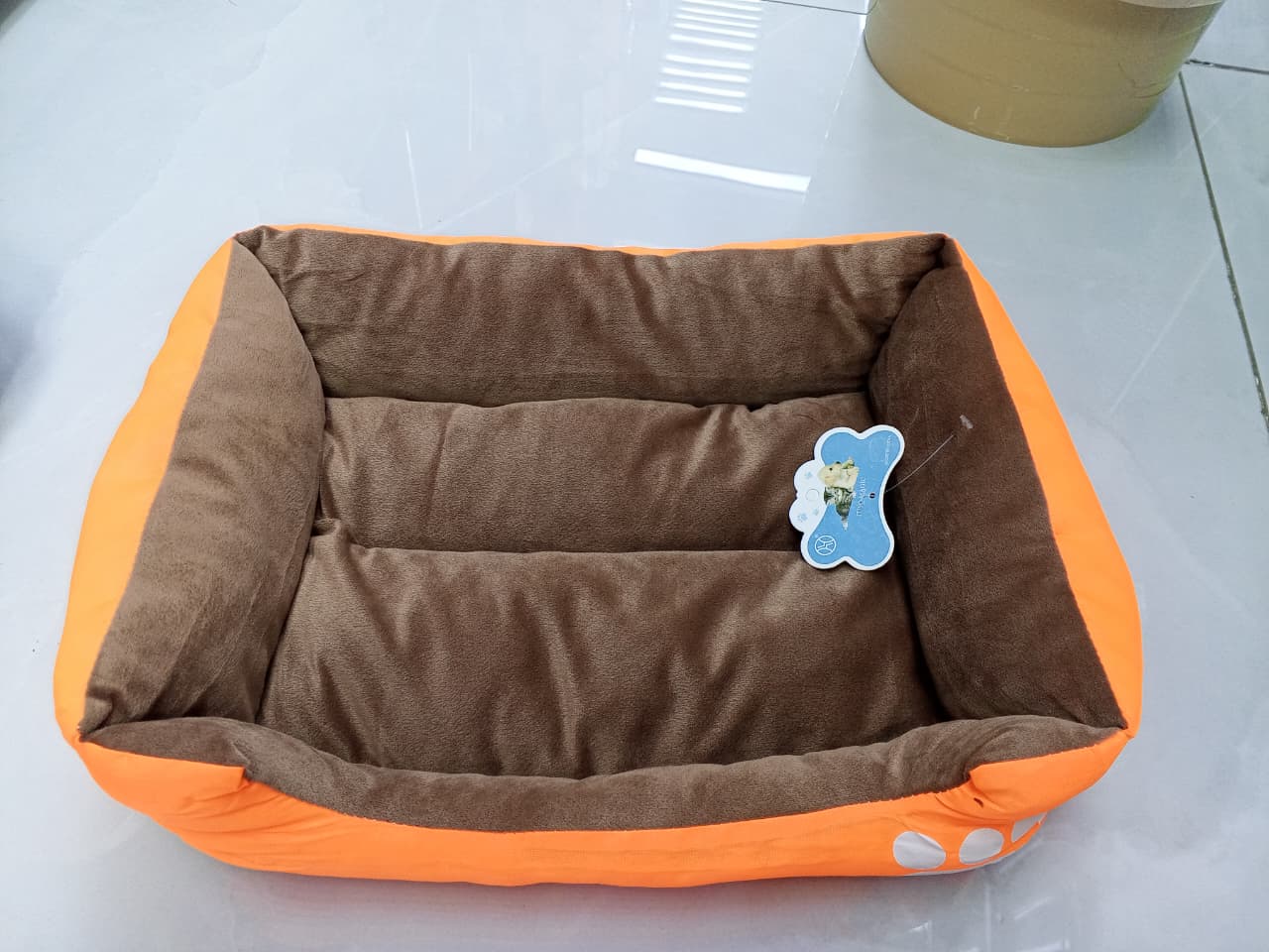 Soft Rectangular Pet Bed | Raised Edges, Non-Slip Base & Washable Fabric for Cats & Dogs
